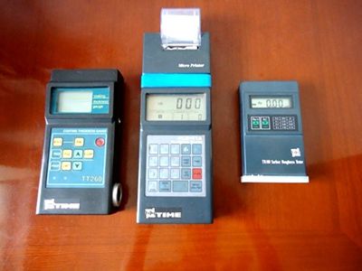 Medición del espesor y rugosidad.  