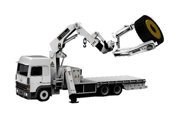 Manipulador de Neumáticos, Sobre Camión